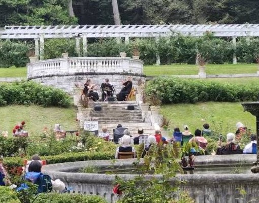 musical performance at yaddo gardens