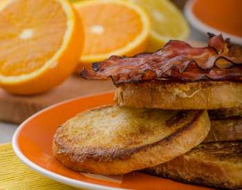 french toast with bacon