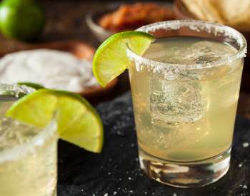 margarita with lime