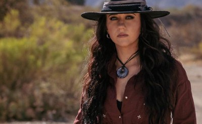 woman in cowboy hat