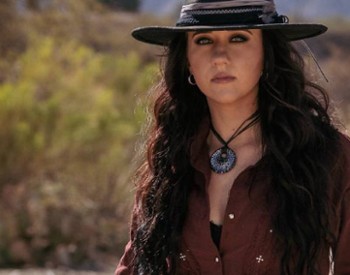 woman in cowboy hat