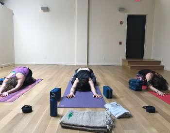 Yin yoga class with Sarah Pope, ,
