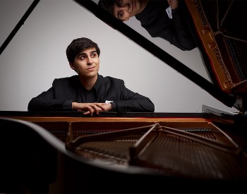 Evren Ozel, piano