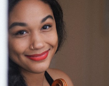 Adé Williams, violin