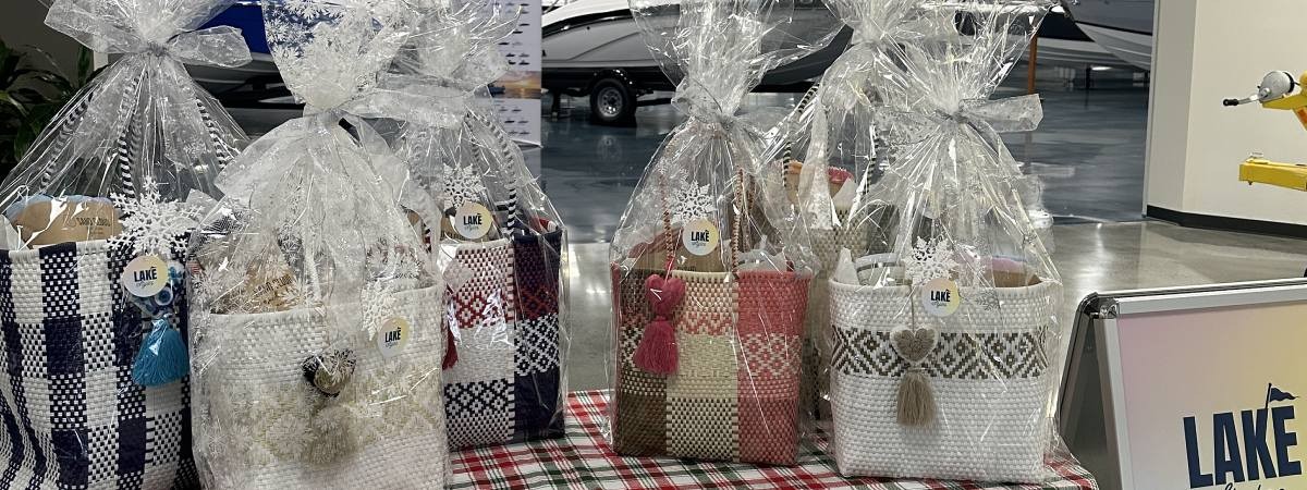 lakestyles gift bags