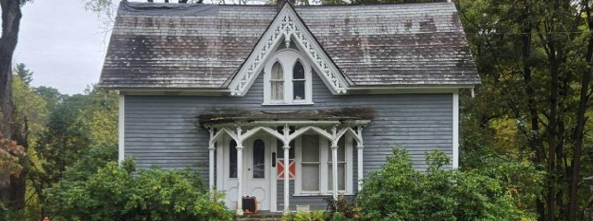 Smiley Brackett Cottage