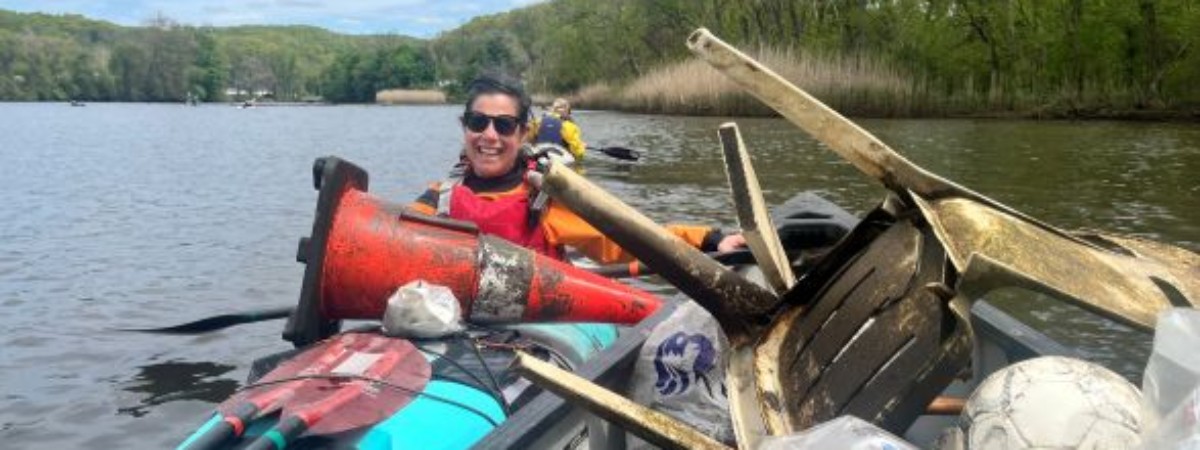 Cleaning up the Hudson River by kayak