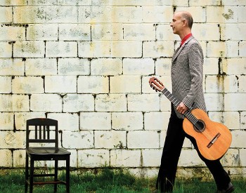 David Leisner, guitar