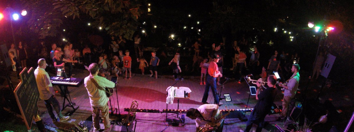 band performs