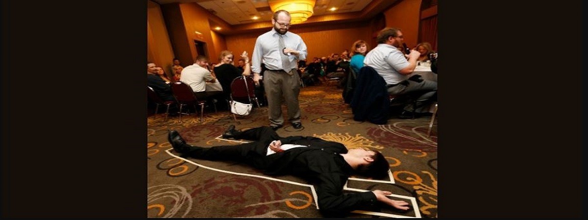 Solve a hilarious true crime murder mystery while you feast on a fantastic dinner. Just beware! The culprit is hiding in plain sight somewhere in the room, and you may find yourself as a Prime Suspect before you know it!