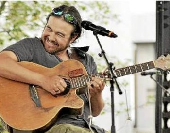 Live Music and Food Truck