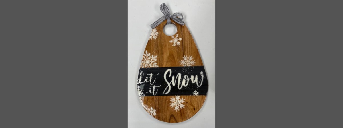 Winter Charcuterie Board Paint, Pour, & Sip Event! *NEW!