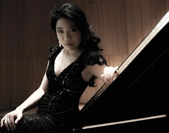 Joyce Yang, piano