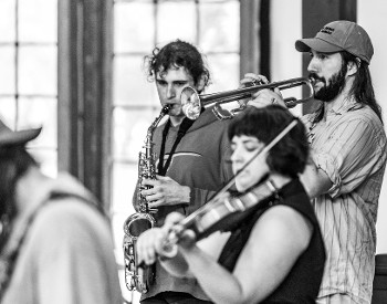 The Improv Spaces Ensemble will present a new original improvisation with live analog visuals by Derick Noetzel, inviting audiences into a space of immersive sound and interactive projection.