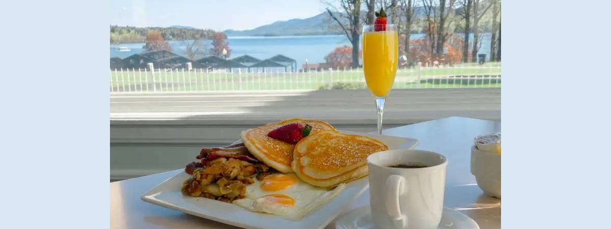 breakfast with lake view