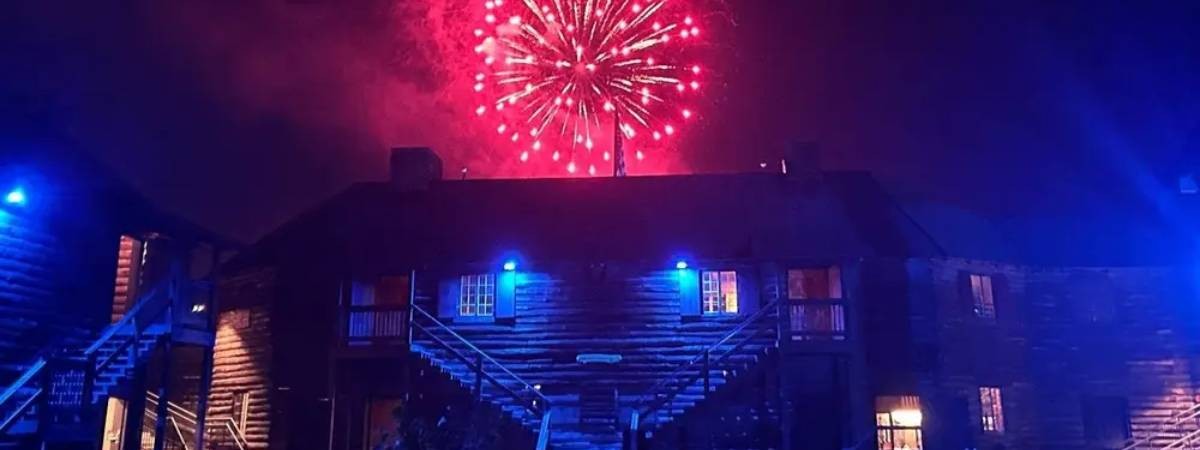 fireworks over fort william henry