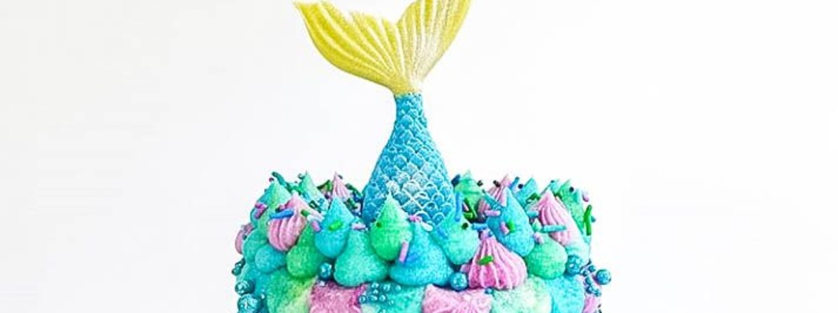 under the sea themed cake