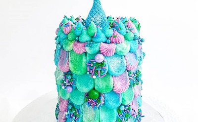 under the sea themed cake