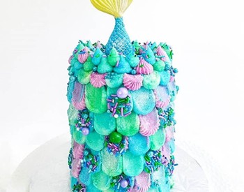 under the sea themed cake