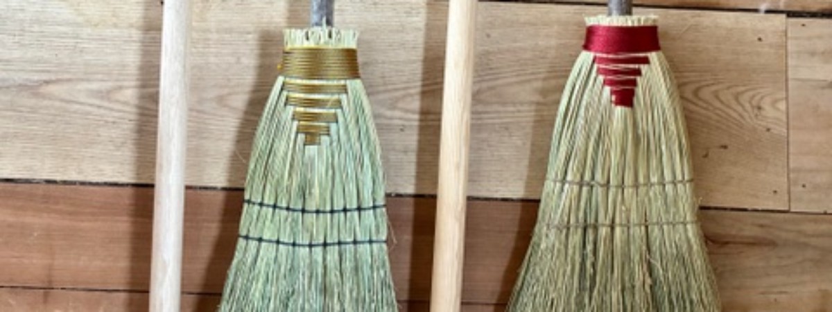 short handle hearth brooms