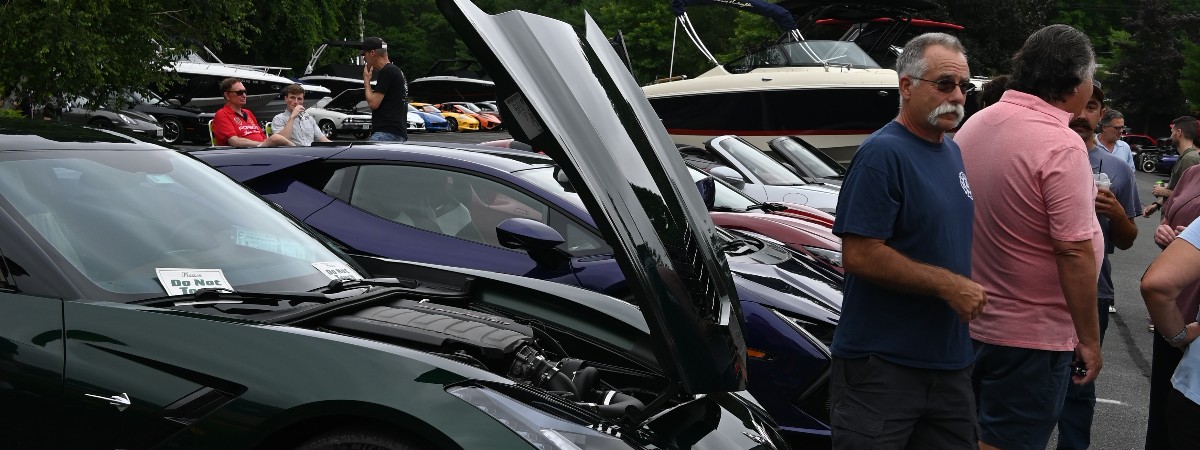 Cars and Coffee 2025