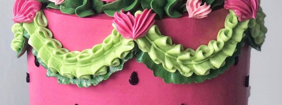 Summery Vintage styled cake