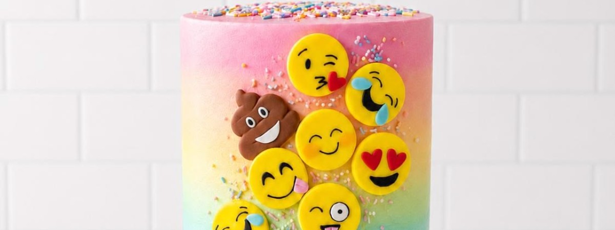 rainbow emoji cake