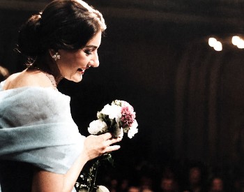 Photo by Erio Piccagliani / Teatro alla Scala Archive (1954); digitally restored and colorized.