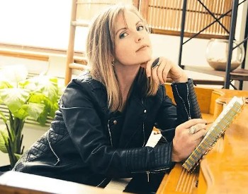 Cassandra Kubinski