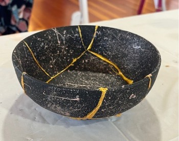 kintsugi bowl