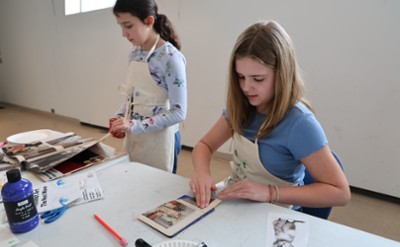 Children making art at The Hyde Collection