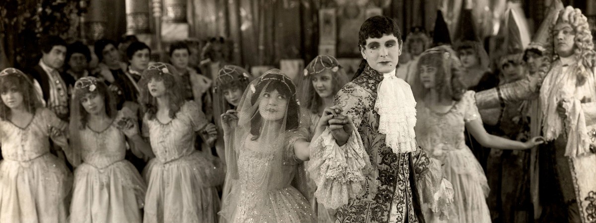 Still from 1916 Snow White