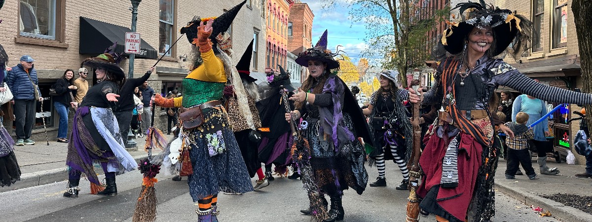 https://5th-annual-WitchWalk-Dance.eventbrite.com Witch Walk SOSA Witch Way Wanderers
