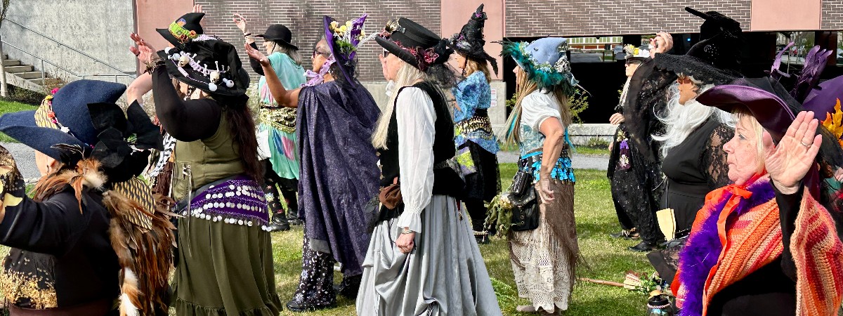 https://5th-annual-WitchWalk-Dance.eventbrite.com Witch Walk SOSA Witch Way Wanderers