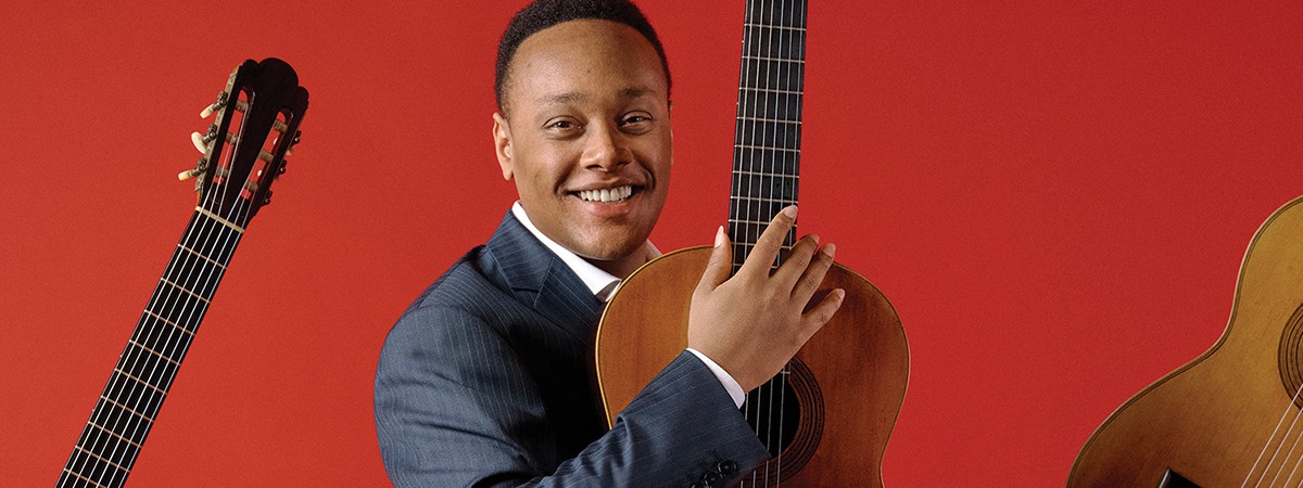 Rapha&euml;l Feuill&acirc;tre, guitar