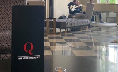 queensbury hotel jazz in the lobby
