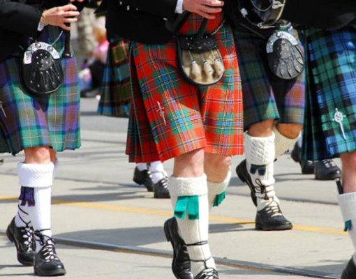 bagpipers in parade