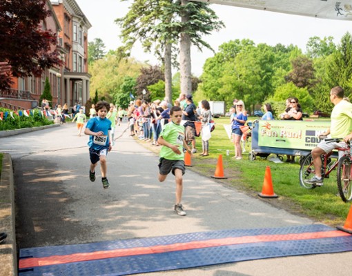 kids about to cross finish line
