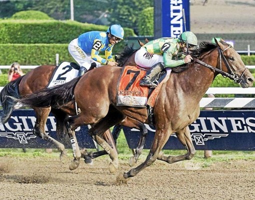 two horses racing