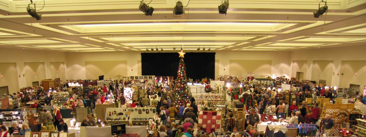 crowds at the craft marketplace