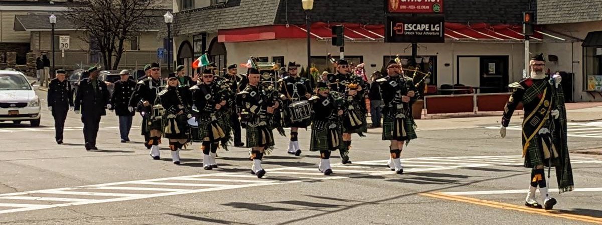 marching band in parade