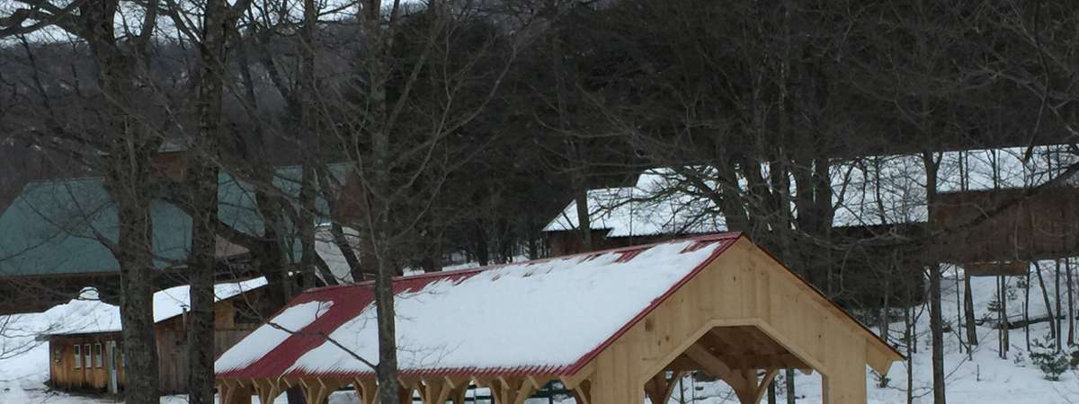 a wooden covered bridge