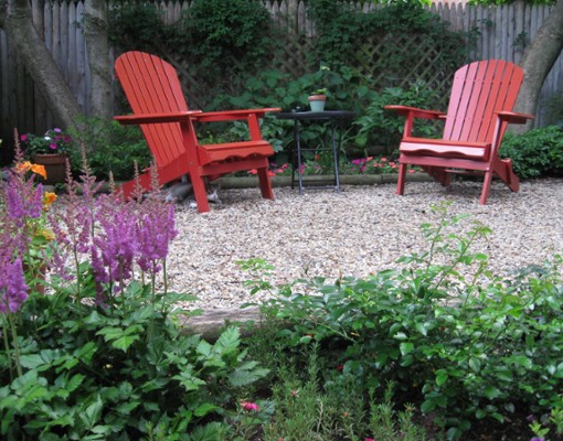 outdoor red chairs
