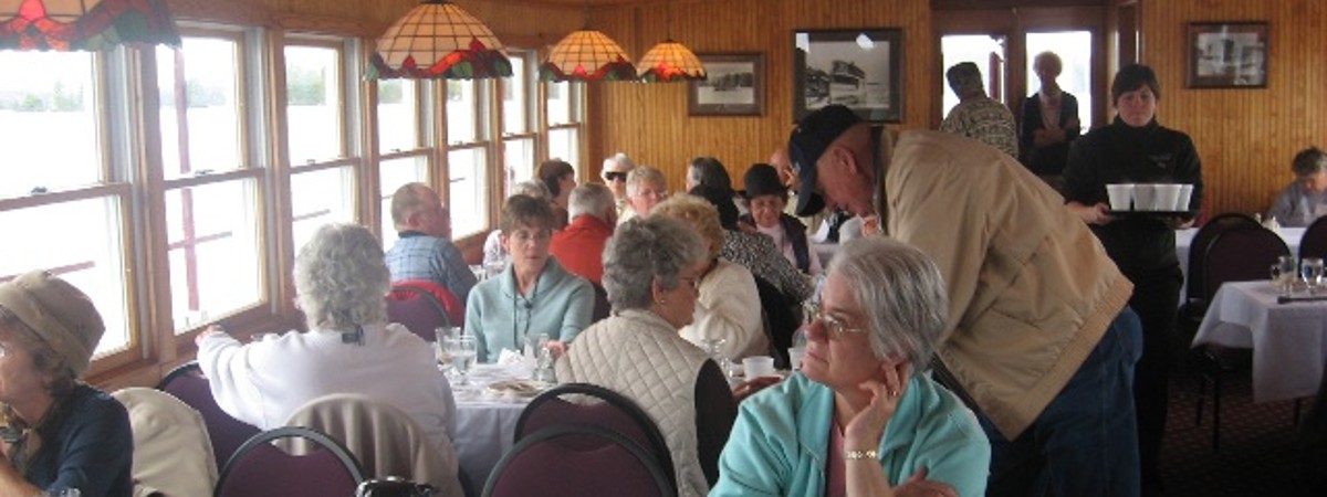 people dining