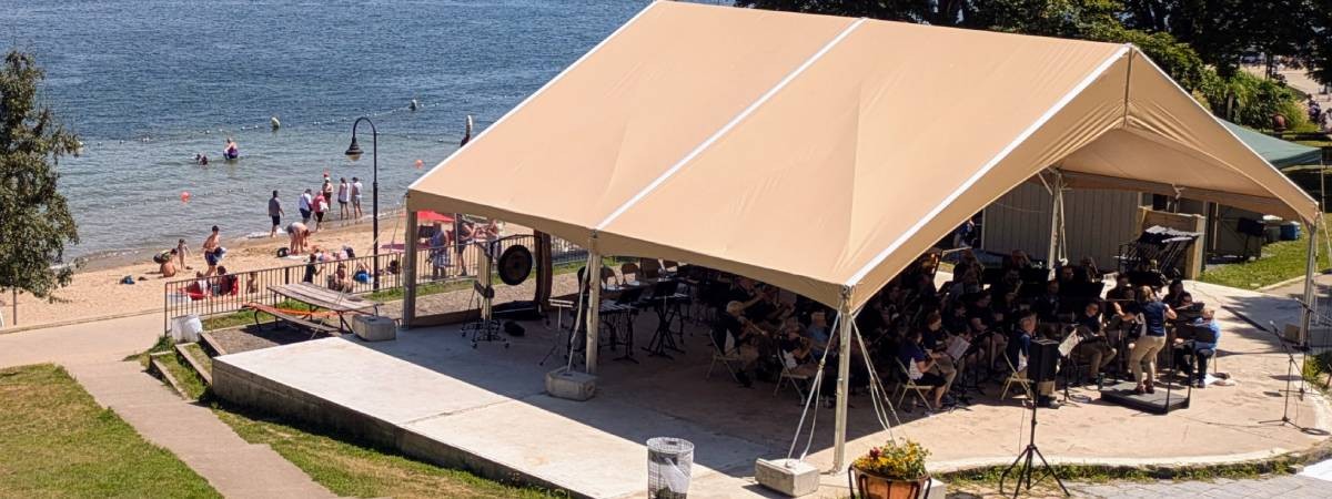 outdoor music festival