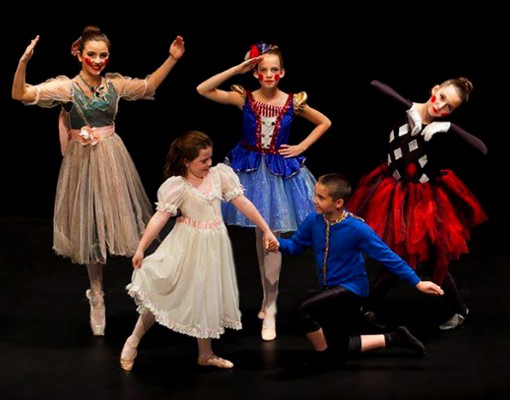 five ballet dancers