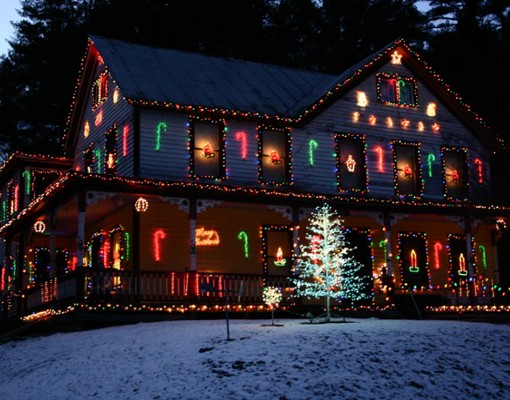 house decorated with holiday lights