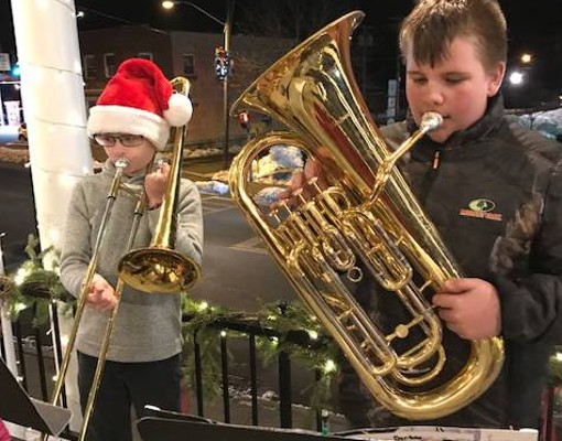 kids playing instruments