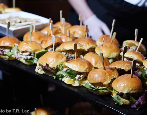 tray of sliders