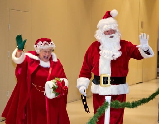 santa and mrs claus